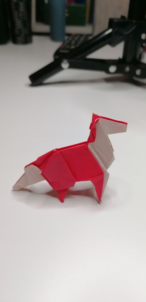 haidewiets's tweet photo. Daily updater #259 Saturday November 28 2020
Origami Zoo: Collie
Robert J. Lang
#collie #robertjlang
#3dorigami #modular #haidewiets #ZheZhi #origami #papercraft #paperfold #origamilove #amsterdam #bastelnmachtglücklich
# 折り紙 # 摺紙 https://t.co/68QGdUlVSF