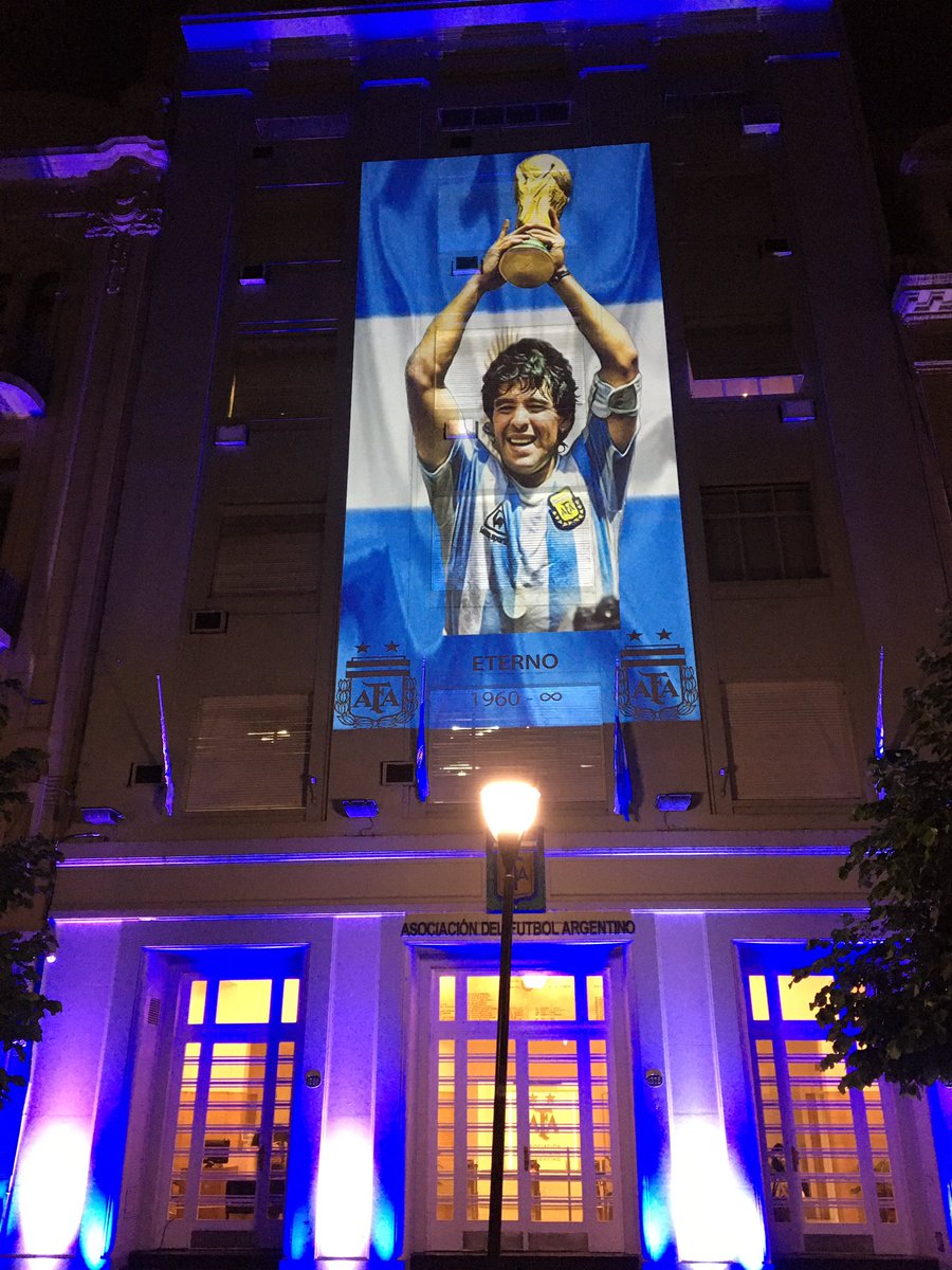 cmylighting's tweet photo. #Maradona #EternoDiego  #mapping #afa #iluminacion  #sabemoshacerlo @MartinLavia https://t.co/jULG7xVVcb