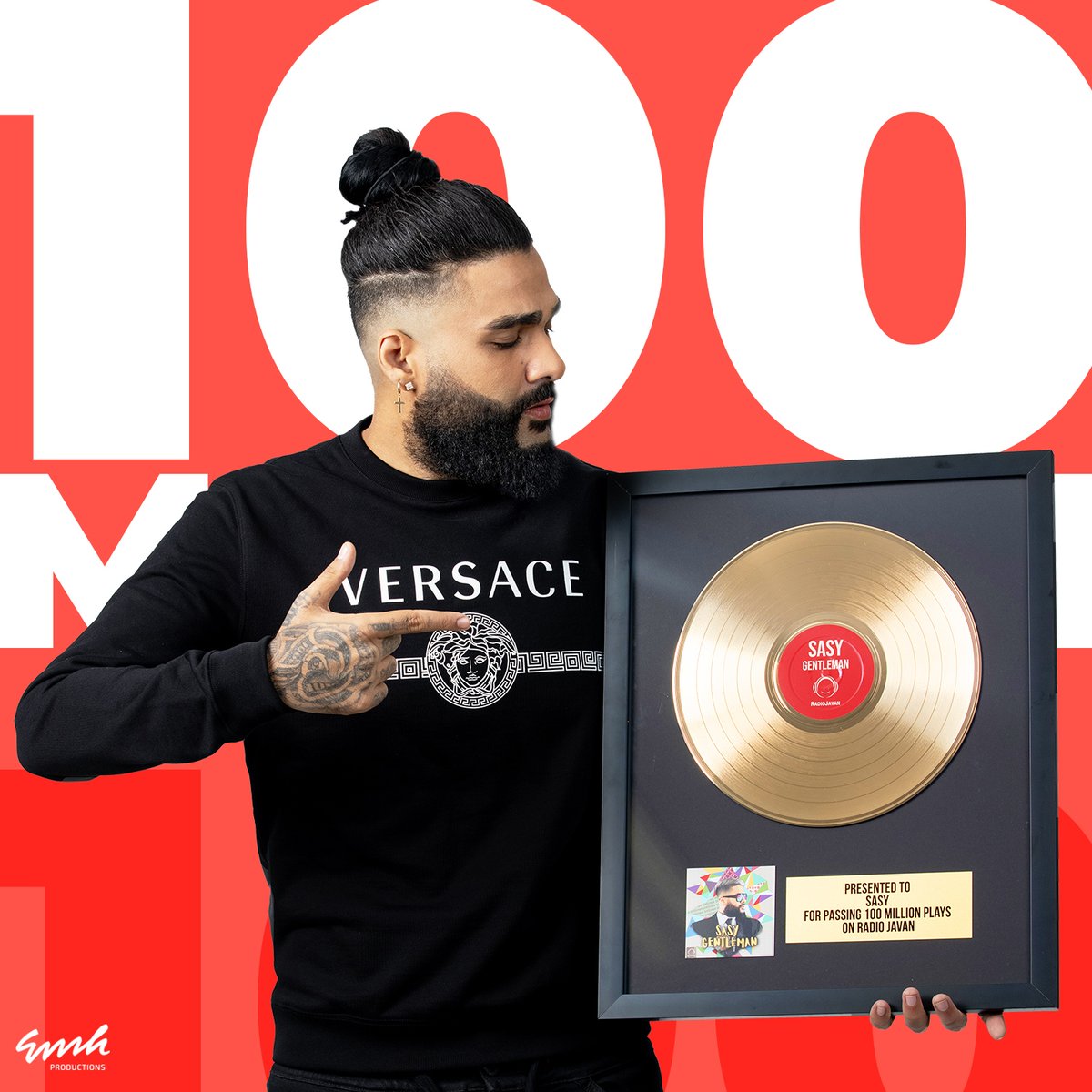.
Congrats to <a href="/sasy/">Sasy</a> for reaching 100 million plays on <a href="/radiojavan/">Radio Javan</a> with his mega hit "Gentleman"! 🔥
.
تبریک به ساسی عزیز برای رسیدن به رکورد فوق العاده پخش ۱۰۰ میلیونی آهنگ جنجالی "جنتلمن" در رادیو جوان! 🔥
.
#Emh #emhproductions #Sasy #RadioJavan