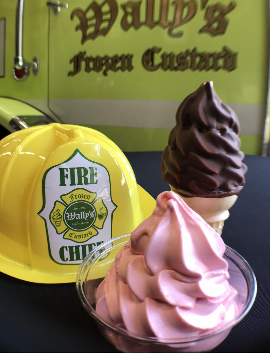 Restart your post Thanksgiving eating routine. CHERRY DOLE WHIP...no fat, no gluten, no dairy, no eggs. #WallysFrozenCustard
#DoleWhip #Dole #LoveDessert
#StClairShores #GrossePointe #Detroit #Michigan #SweetTreats #DessertPic #FoodPhotography #GlutenFree #Vegan #FatFree https://t.co/shrXH4XA8l