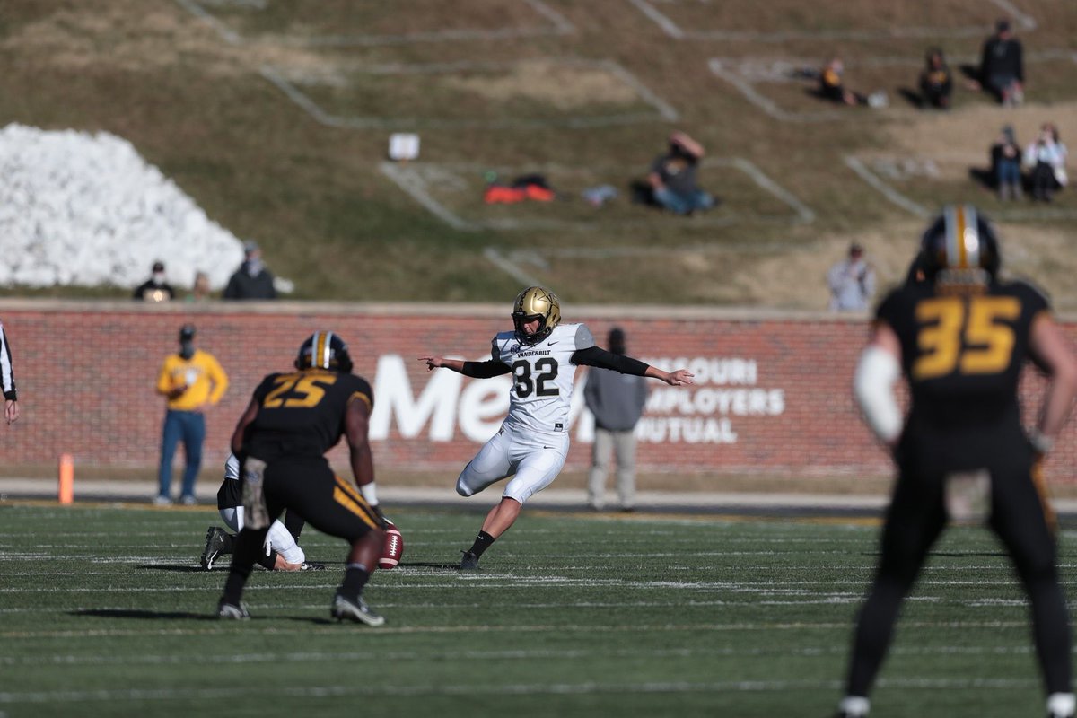 MizzouAthletics's tweet photo. #PlayLikeAGirl 

@SarahFuller_27 x @VandyFootball https://t.co/HMkSYSwMXZ