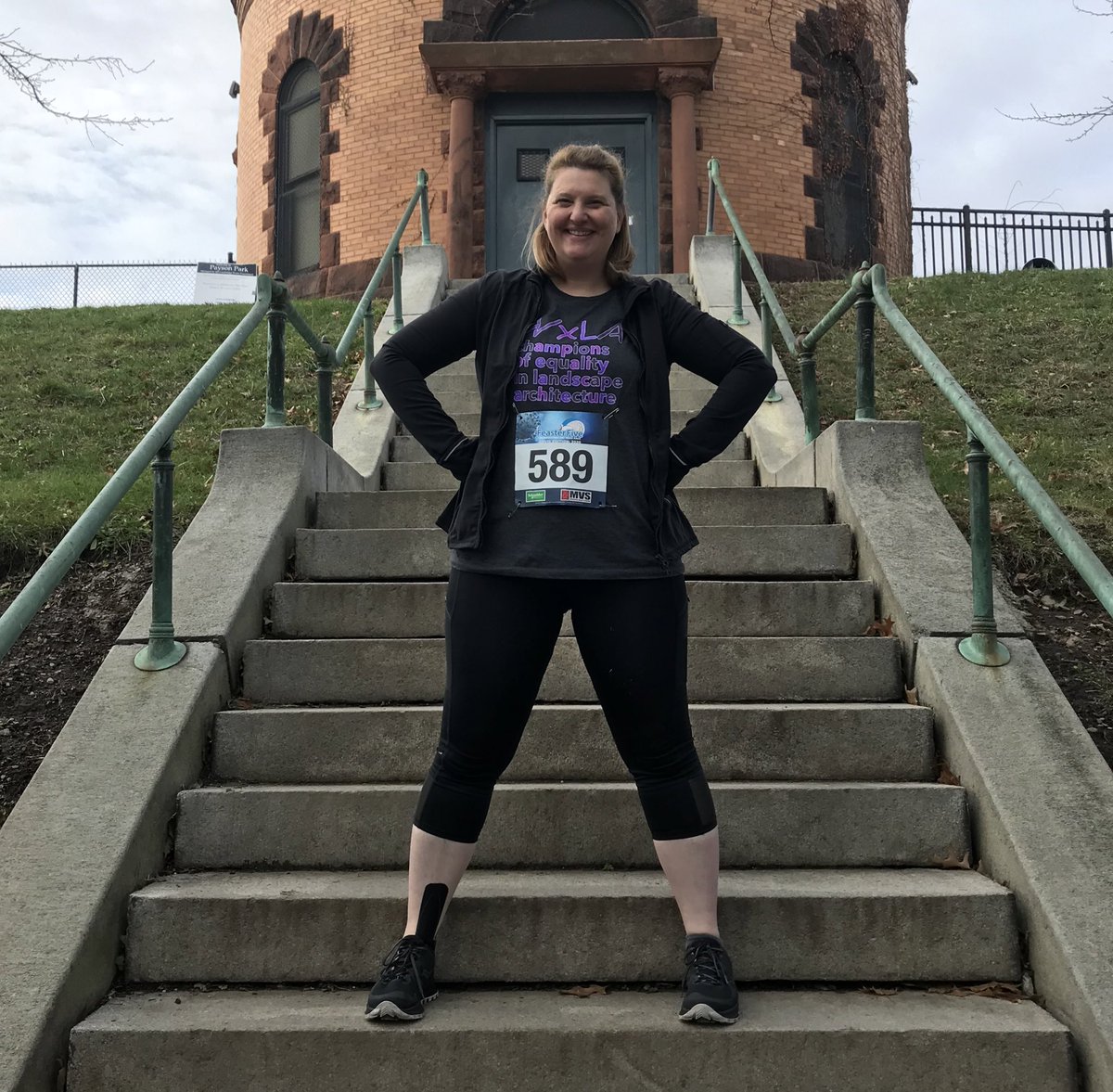 ginamariefordLA's tweet photo. Did it! Finished my first 5k Road Race at 44! Thanks @c25kfree for the training and Feaster Five for making the virtual race fun! ... and my sweet little family for getting up early and making a finish line and medal!
#FeasterFive #FeasterFiveRoadRace https://t.co/WSsklUZXS7