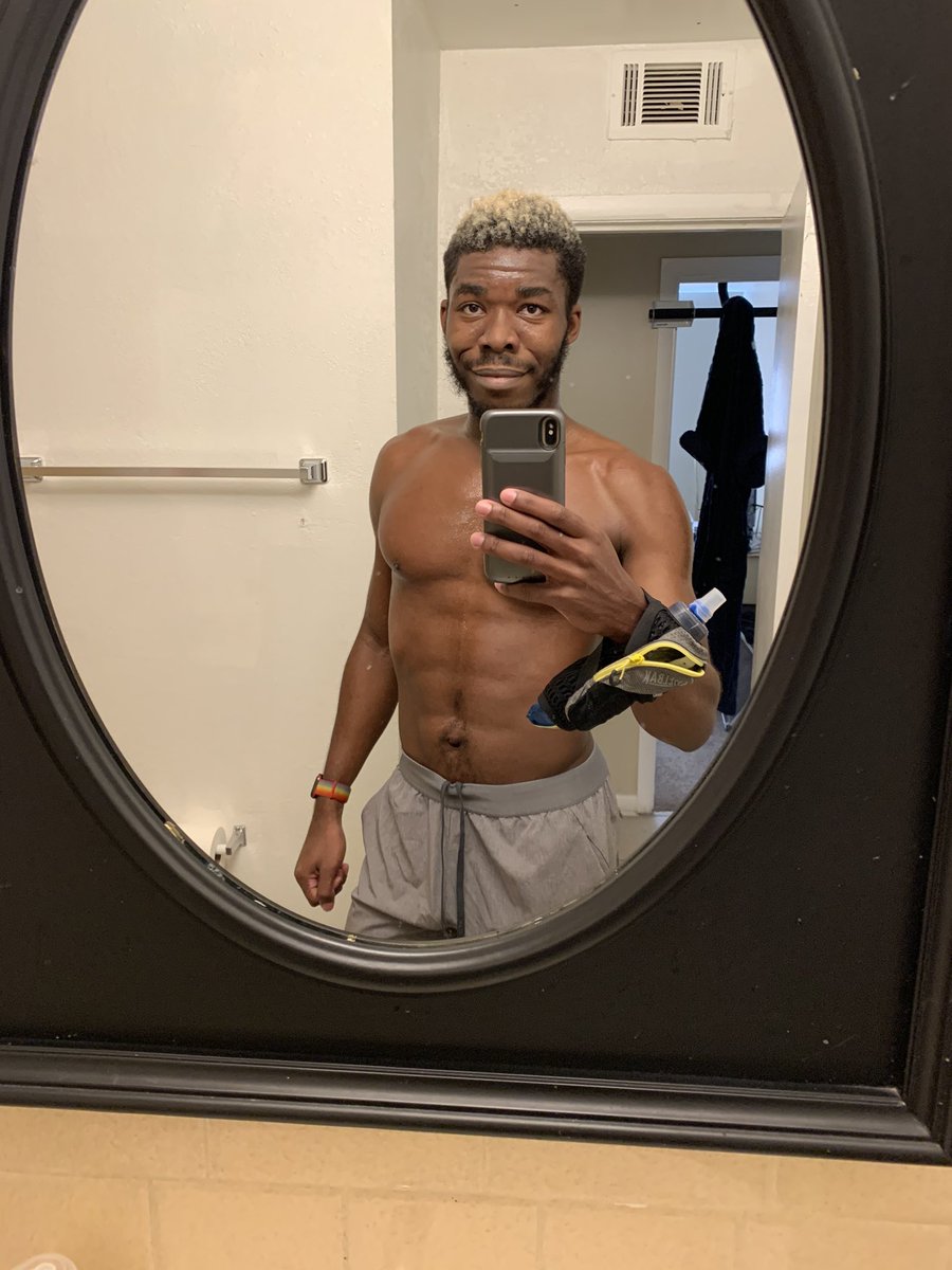 tjenkins4u's tweet photo. After Work Long Run!
Feeling a little salty after the run! ๐ง
#LGBTQ #GayRunner #Gaymer #Gay #RunnerofMemphis #MEMRun #MEM https://t.co/GeLjnwxPRs