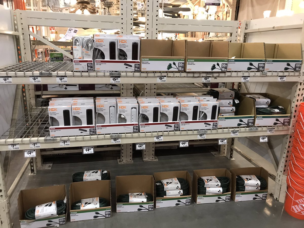 hammertime4705's tweet image. Clinton from D27 took it upon himself to fill in a depleted endcap with some special buy extension cords he found in the overhead. #keepitfull #keepitfresh #emptytheoverheads #homedepot @Ken_D19DM