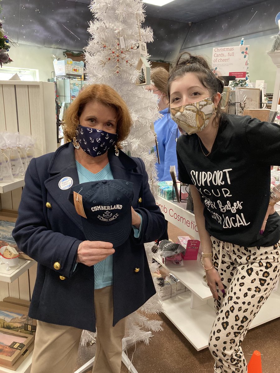 MiaForRep's tweet photo. The holiday shopping continues at Grey Tree in Cumberland.  Original merchandise and a fun store! #ShoplLocal https://t.co/OgfnDboWiy