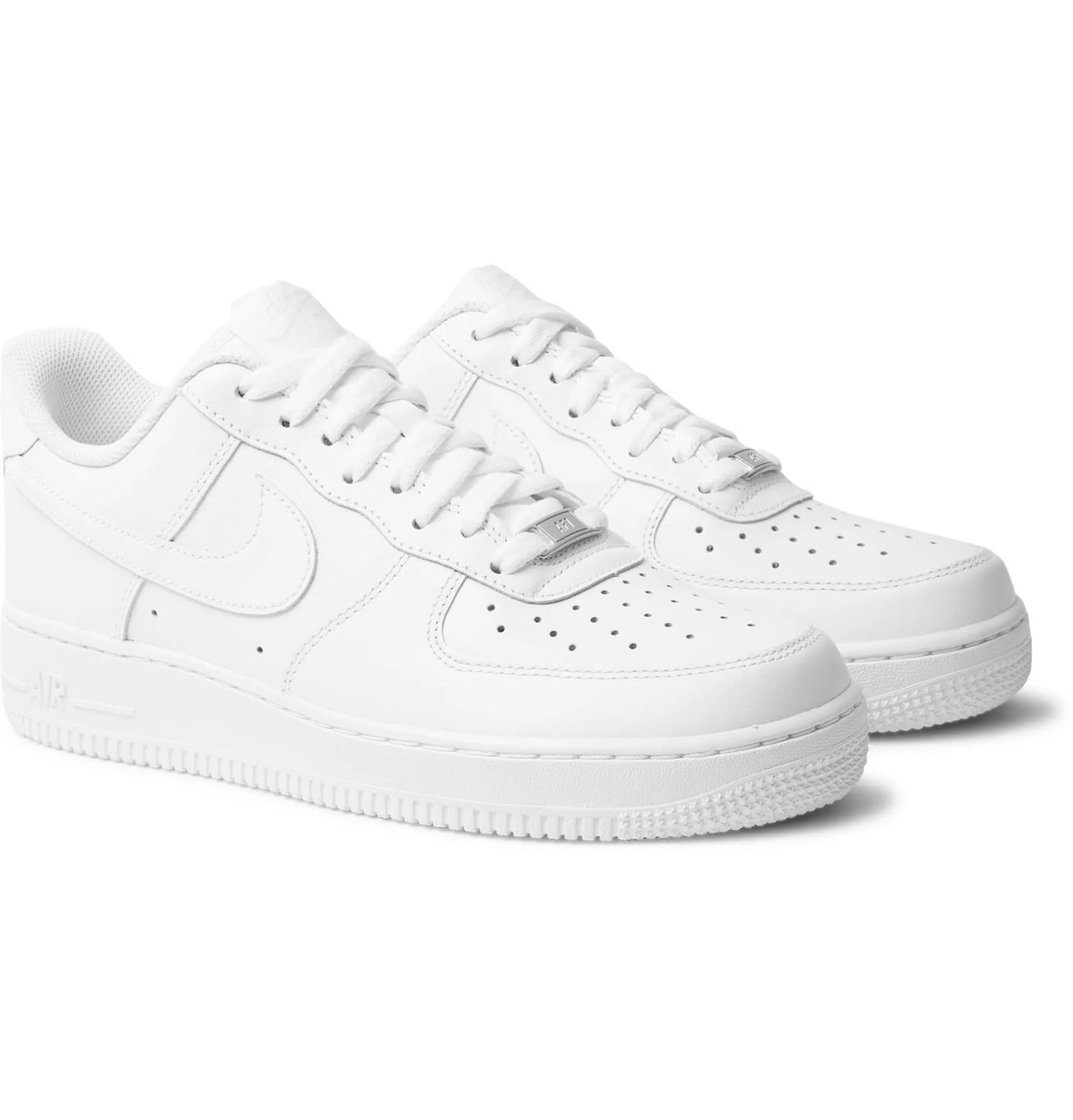 crepsconnected's tweet image. Air Force 1 Giveaway for Black Friday 👟🌚

For your chance to win a Black or White pair of AF1’s follow these three rules: