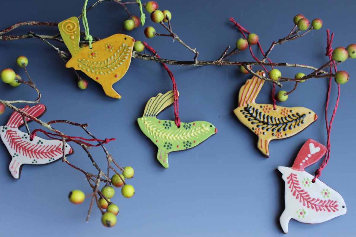 WeemGallery's tweet photo. Meghna Arya ceramics on display in the Weem Gallery from Wednesday next week. Beautiful work by a highly gifted potter. Includes Christmas decorations to lighten up your life. 
#MeghnaArya #WeemGallery https://t.co/JOwZTgqanF