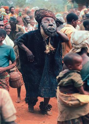 Bamileke People. Bamileke People are found primarily in the Republic of Cameroon, were the constitute the largest ethnic group. Unlike most other African groups on this list, the Bamileke homeland is landlocked & never came into direct contact with Europeans.