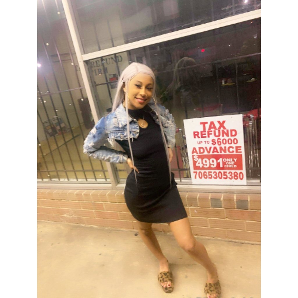 bigdaddychell's tweet image. my legs are not broke,  I'm bowlegged bitch💋💋