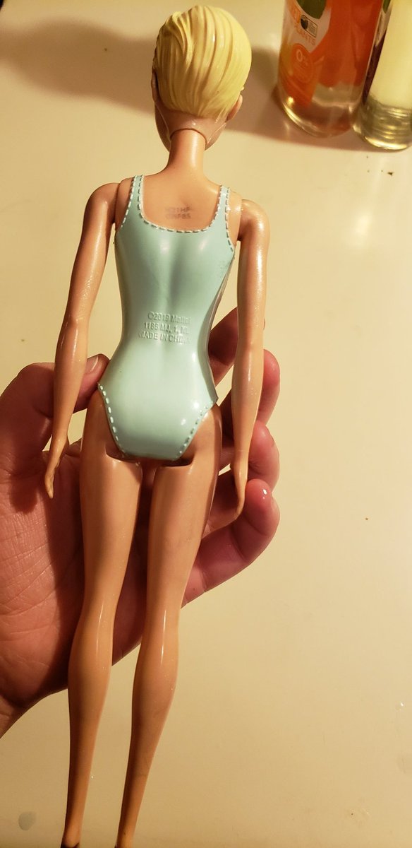 fitzonomy's tweet photo. Huh. Pleasantly surprised at how clean she came out. I'm curious about the chemistry of the paint and the type of plastic used. Some glitter still hanging out but she's definitely not made of Normal BarbieTM materials. https://t.co/z9BTWhX7in