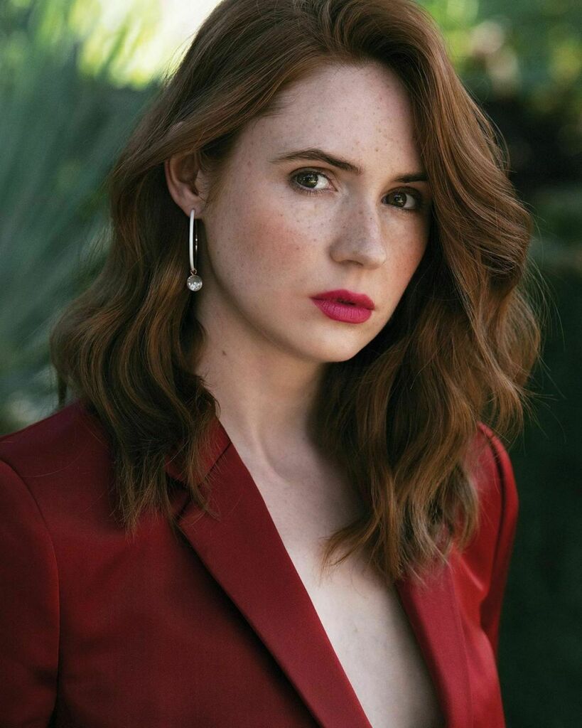 Happy Birthday to the beautiful Karen Gillan 