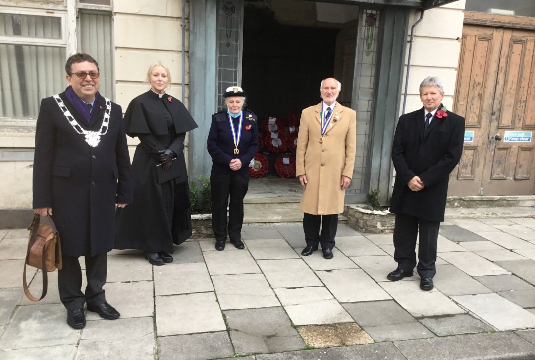 RevMthrSamantha's tweet photo. A belated picture of yours truly as @PoppyLegion #Chaplian from Remembrance Sunday. It's such a privilege to serve in so many ways. #Blessed https://t.co/hfWadryfGB