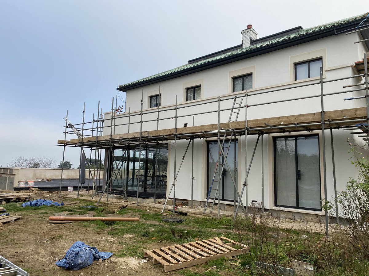 StoneworksL's tweet image. Esher-London stoneworks has work hard on this old property during lock- down.
Soon the scaffold is coming down