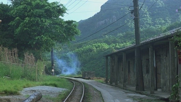 Poussières dans le vent - Hou Hsiao-hsien (1986)