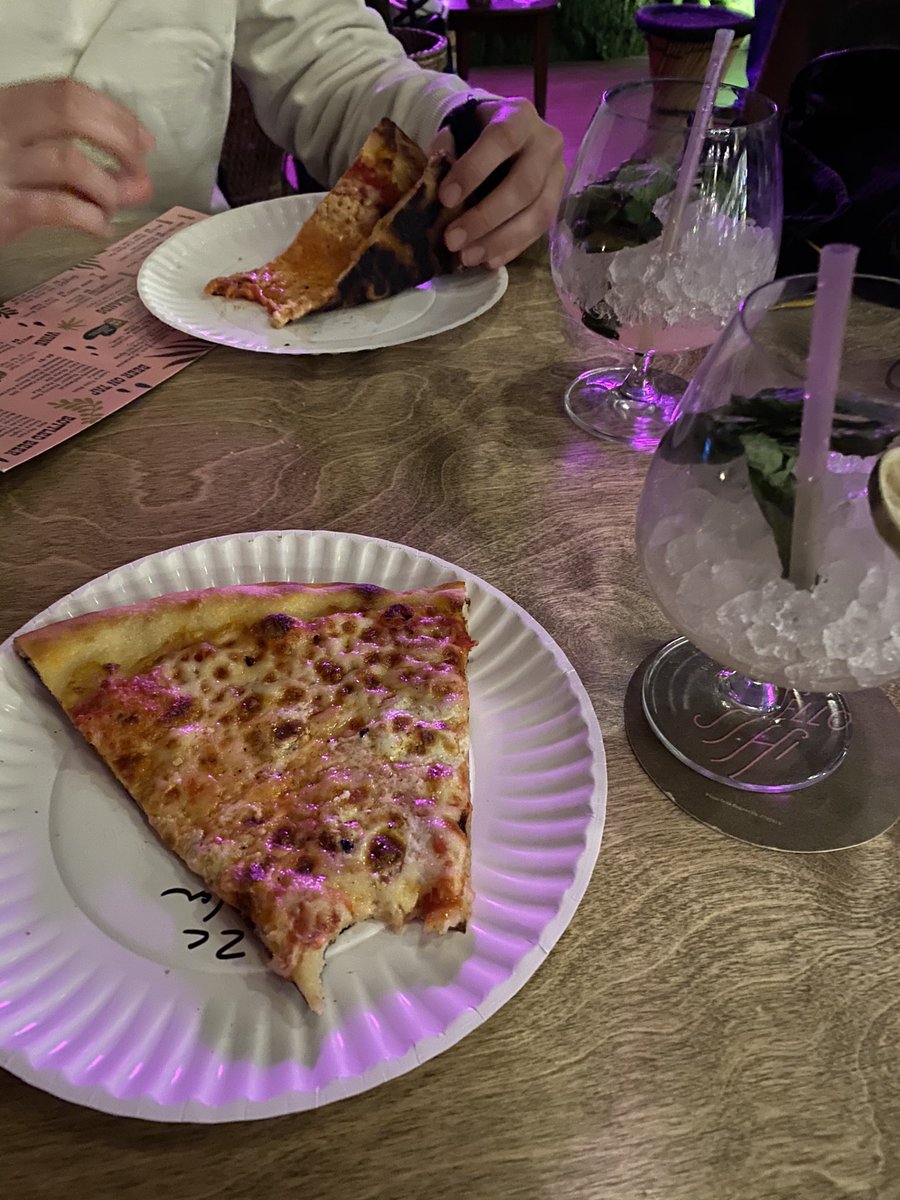 sioux falls food critic (sfFoodCritic) Twitter