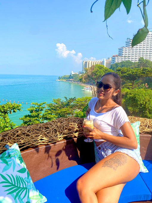 Good morning ☀️   today it is very hot dreaming to take off your clothes and jump naked into the water<a href="/tag/lockdown"class="tags"><span>#lockdown</span></a><a href="/tag/covid19"class="tags"><span>#covid19</span></a>