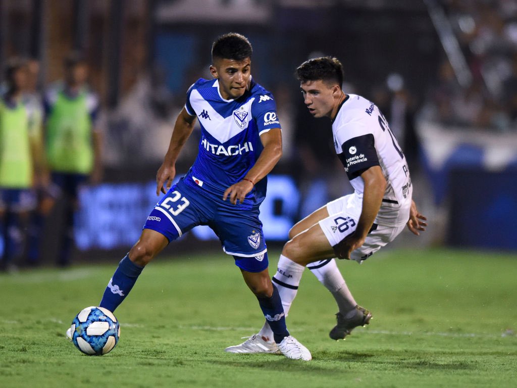 EnganchesVision's tweet photo. Since the return of Argentine 🇦🇷 clubs in competitive action, both in the league and continental, young players are appearing with great potential 

Alan Velasco 
Thiago Almada
Pedro De La Vega
Julian Alvarez 
Federico Gattoni
Dario Sarmiento and more

🇦🇷  🇦🇷 https://t.co/xeSOarRo7Q