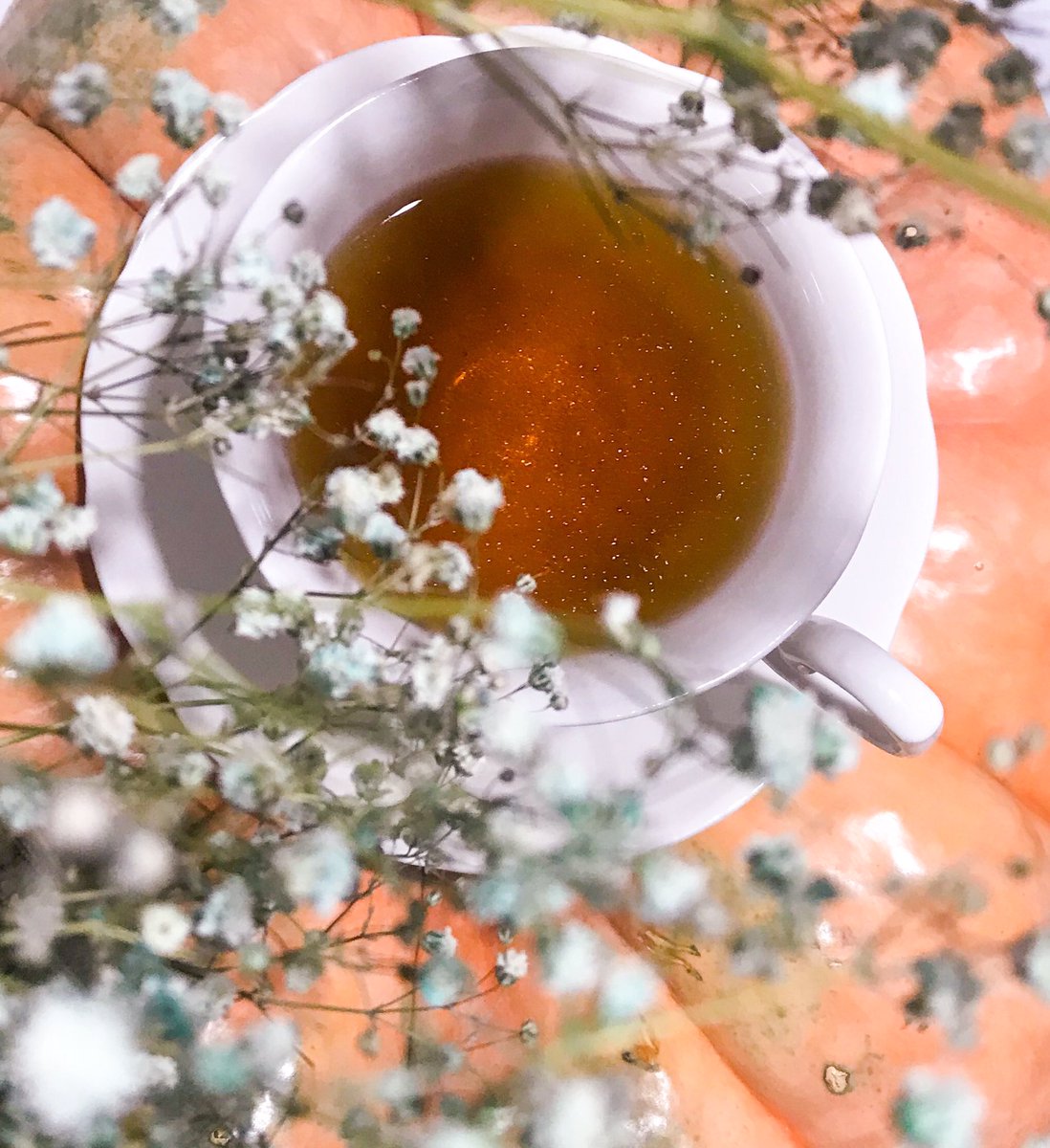 TaleTeas's tweet photo. Happy #SmallBusinessSaturday friends and fae! 20% off site wide ends tomorrow at 11:59pm est, but don’t fret - our Magic Monday sale begins right after! ✨☕️🧚🏾‍♀️ https://t.co/YMbe2eKuHM