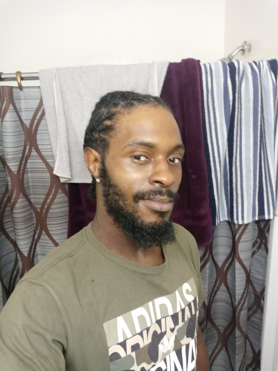 FADEUM_MIKE's tweet photo. #somethingnew 4 the #weekend! #braidedup https://t.co/DL5OzKZEDp