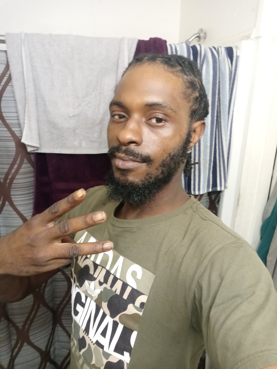 FADEUM_MIKE's tweet photo. #somethingnew 4 the #weekend! #braidedup https://t.co/DL5OzKZEDp
