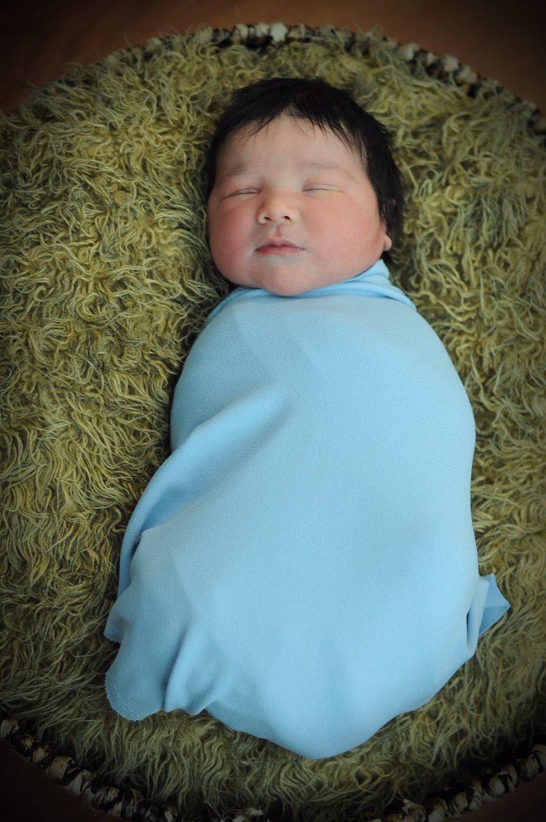AlexV_TV's tweet photo. Look who’s here!!! Introducing... Victor Ariel 💙👶🏻  Born on 11/24/20 at 9:03 AM. NINE pounds even and 21 inches long. He’s even better than we imagined! Our Thanksgiving baby, giving us so much to be thankful for during this crazy year. We are all healthy and so so happy!!! 🥰 https://t.co/JebYBGjlcm
