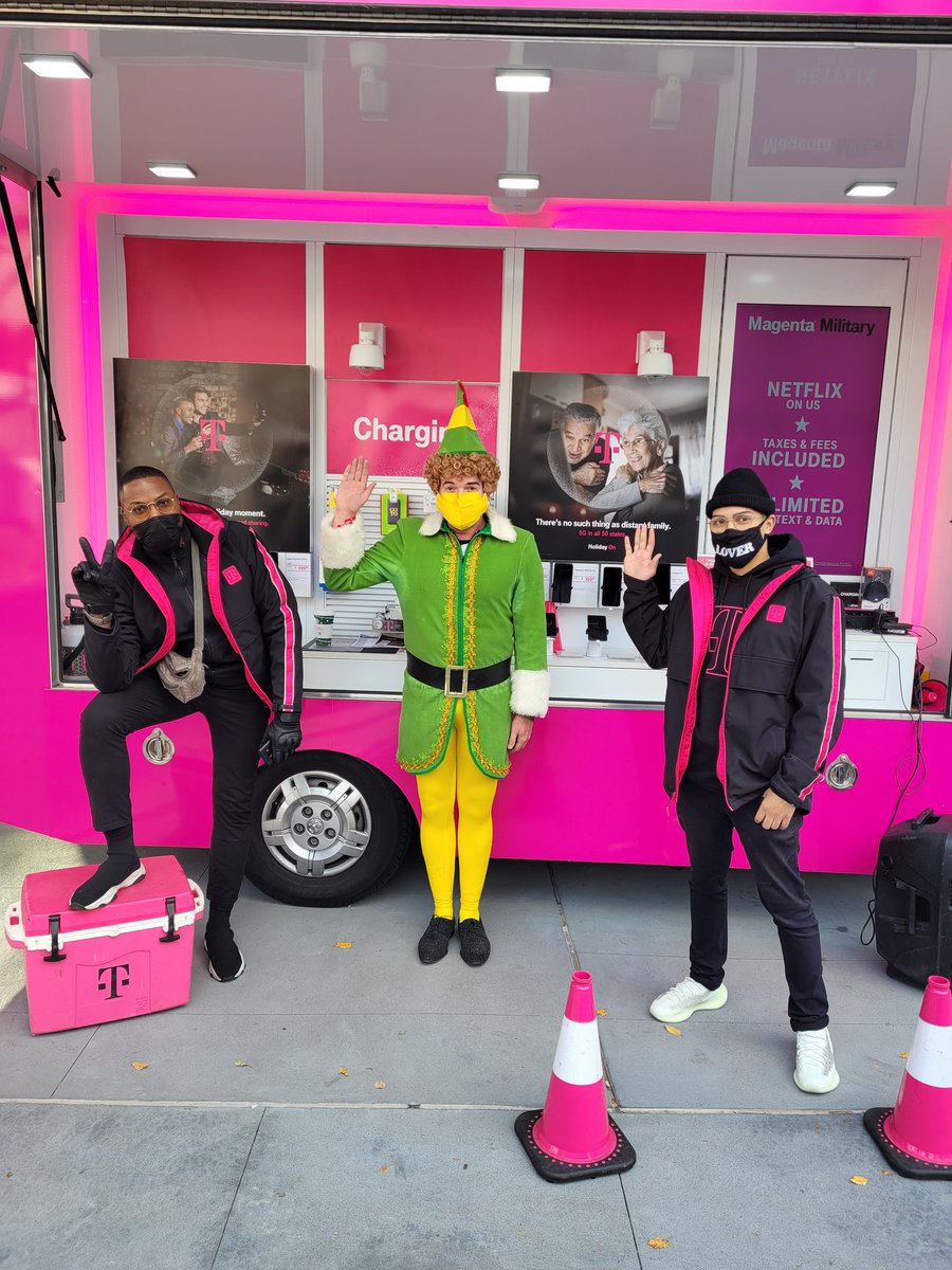 Tis' the season to shop <a href="/TMobile/">T-Mobile</a>. Switch over to T-Mobile &amp; get the new iPhone 12 on us! Find out how! <a href="/iknowmattwilson/">matt</a> <a href="/Dsmith2175/">Donald</a> <a href="/MagentaSensei/">Phillip Charles</a> @MariaFigueirido <a href="/Funch11/">Bill Funcheon</a> #tmobile