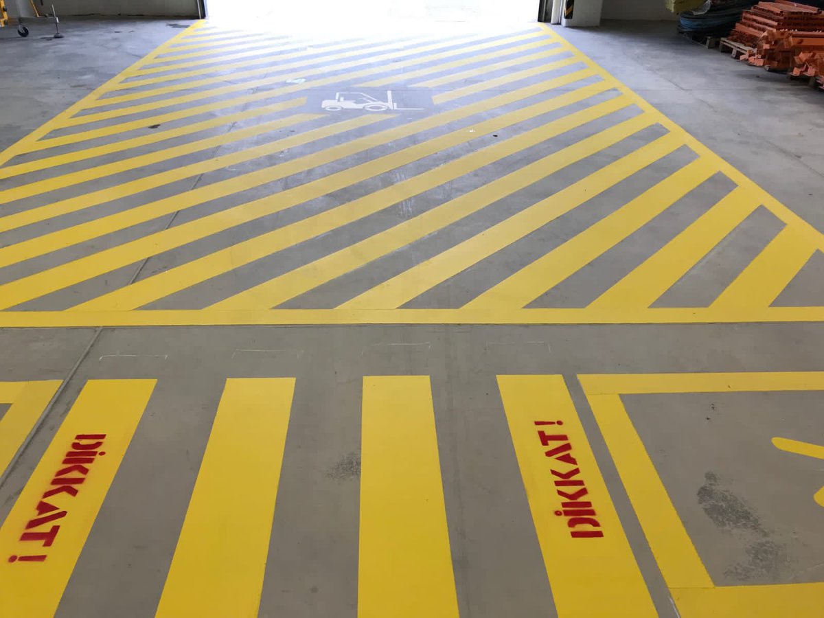 yumeryapi's tweet photo. Endüstriyel tesisleriniz için proje çizimi ve boya uygulama hizmelerimiz #fabrika #boya #fabrikaboya #otoparkcizgileri #graco #roadmarking #trafik #isg #yolboyası #yayayolu #forklift #işaretleme #fabrikayolçizgileri #otopark #osgb  #5s #yumeryapı #işgüvenliği #yumer  #osb https://t.co/r3H4Oijw0y