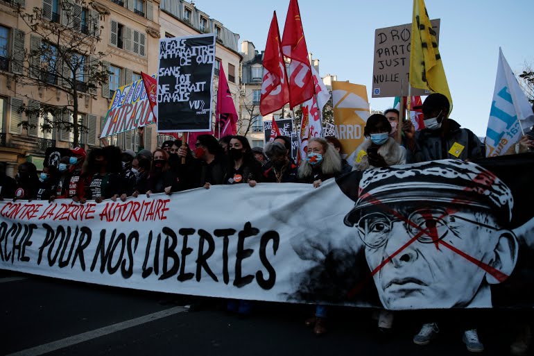 ZeKamran's tweet photo. @EmmanuelMacron you think you have any moral to teach democracy?You forgot your history of #genocide in #Algeria? Now doing the same in #France against own people?#leaveosce #Macron you are nothing but two faced cancer of #Europe @coe @UNHumanRightsEU @Europarl_EN @EU_Commission https://t.co/lwqW4tb4Y9