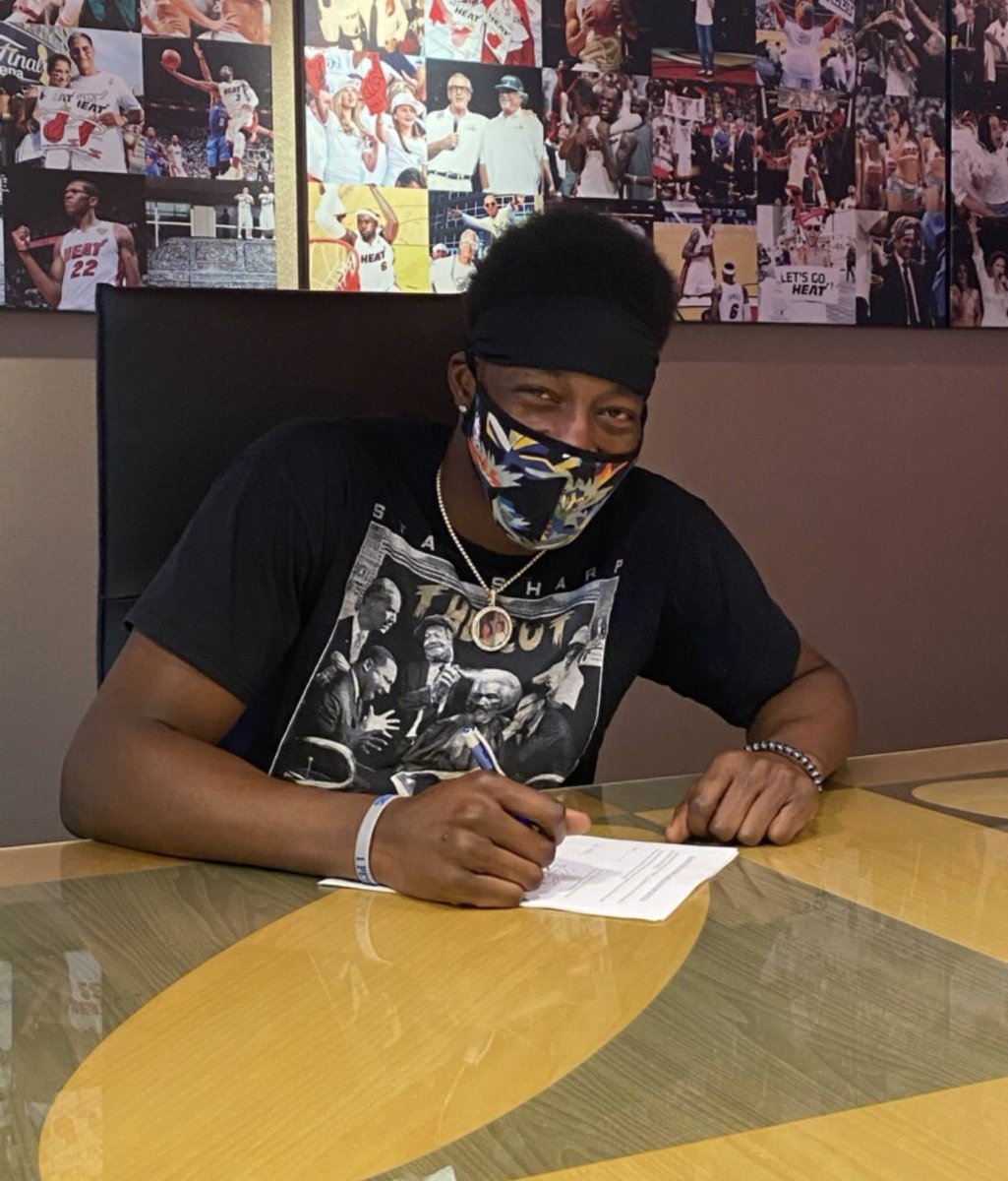 MiamiHEAT's tweet image. OFFICIAL: This is well deserved ✍🏾⁣
⁣
The Miami HEAT have re-signed @Bam1of1 to a contract extension.