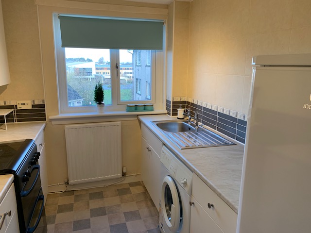 CelebrainLTD's tweet photo. EAST KILBRIDE FURNSIHED PROPERTY https://t.co/AYD5nhQs9l via @FacebookWatch
#lettingcloud #lettings #lettingmarket #propertytolet #rent #edinburghlettings #rental #market #lettingagents #glasgow #glasgowproperty #glasgowlettings #tenants #TenantsTuesdays #tenantswanted https://t.co/uOVLi1Njld