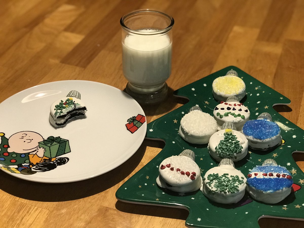 UEntertaining's tweet photo. Christmas Ornament Cookies 🎄
https://t.co/GiZ1VDgvWs https://t.co/5wJuE3XdIY