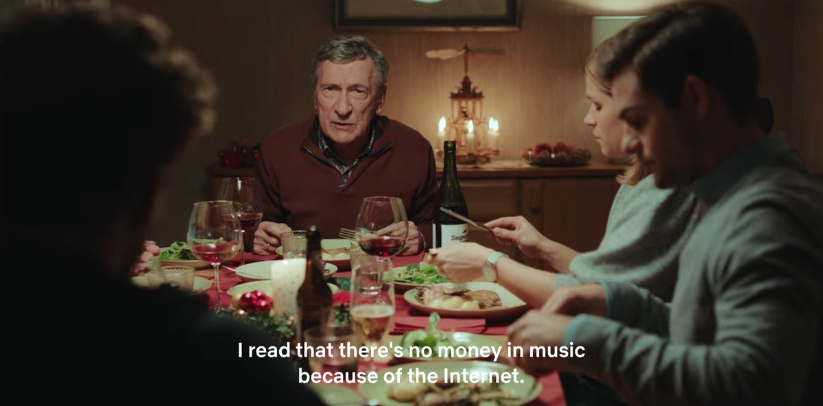 NiratAnop's tweet photo. this grandma is too awesome 😂 #OverChristmas #ÜberWeihnachten https://t.co/lkq1ooFjnd