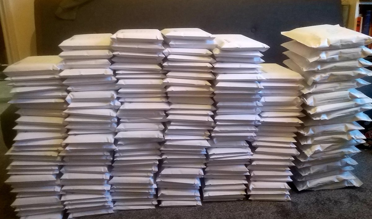 The Big Green Book Club. 

A monthly subscription service where I personally pick, wrap &amp; post out a book just for you, based on the kind of books you enjoy.

 kids &amp; adults versions available

I reckon it'd make a pretty ace Christmas gift. 

JOIN HERE. 
bit.ly/2VacB6K