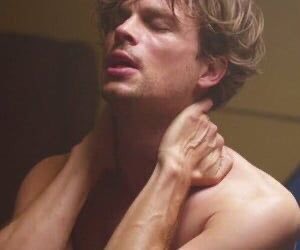 matthew gray gubler but its his hands, a thread: