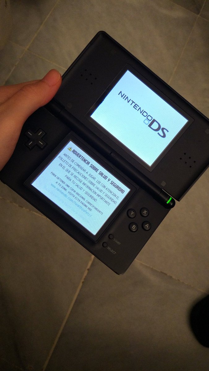 Será antigua pero la Nintendo DS???? OTRO ROLLOOO