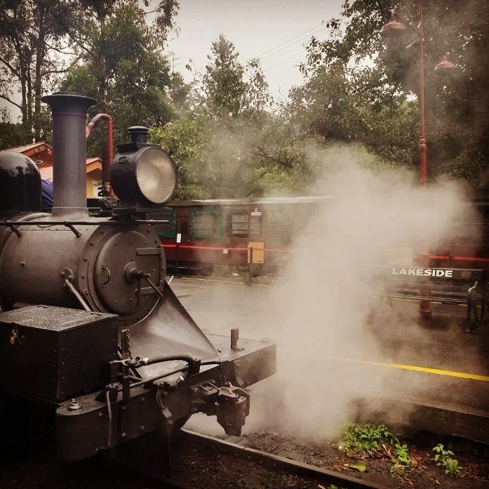 VDiscovers's tweet photo. The one and only Puffing Billy.
https://t.co/63XYXxA1qS
@puffingbillyr #steamtrain #puffingbilly #locomotive #dandenongrangers #emerald #visitdandenograngers #visitvictoria #discovervictoria #victoriadiscovers #familyfun #familydayout #thingstodoinmelbourne #thingstodoinvictoria https://t.co/wNtGiQykRi