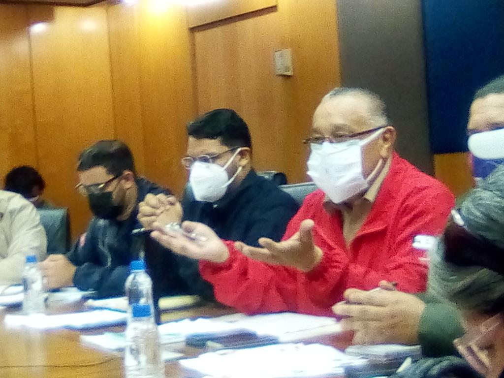 EsSoberania's tweet photo. Hoy el Estado Mayor Político Petrolero fortaleciendo y activando a la clase trabajadora junto a nuestros candidatos de la Patria Will Rangel y Carlos Sierra, PETROMUJER, Juventud Petrolera, PES, CPT, FUTVP al Rescate de la Asamblea Nacional este 6D #VenVamosJuntos 
@PETROMUJERVEN https://t.co/5mDDtfGHqF