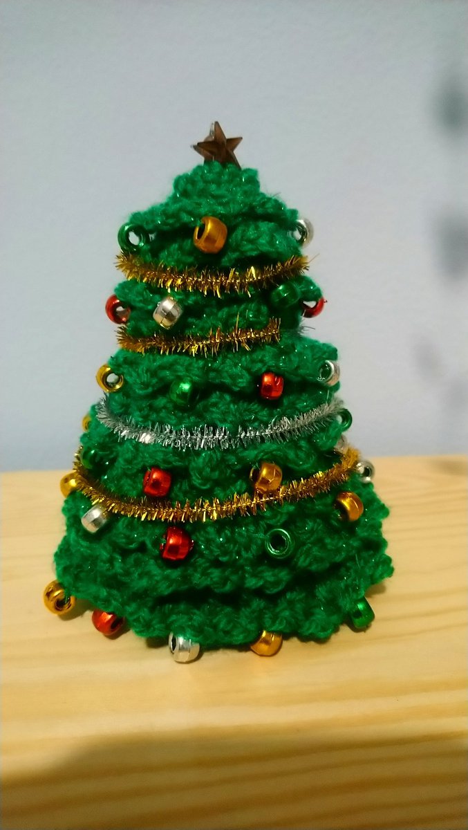 Chistingle's tweet photo. @TheLastLeg I've crocheted a mini Christmas tree for #AdamAndTheArts https://t.co/44SsEQBVIo