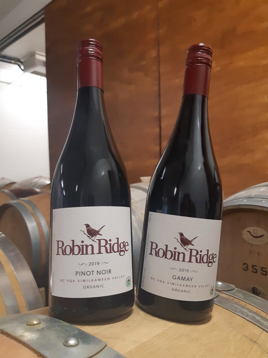 RobinRidgeWine's tweet photo. Try our delicious Fall releases today! 🍷

Visit us in the tasting room from 11-4 on Fridays and Saturdays, or shop online at https://t.co/DIorjmFMnF
#drinkwine #drinklocal #supportsmall https://t.co/DUcKQiDqhN