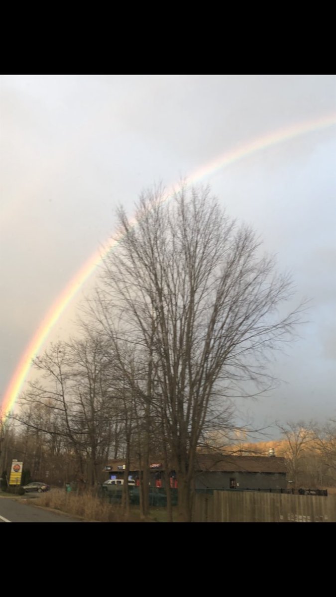 Nikkilynn81989's tweet photo. Saw This beautiful rainbow while out driving with my mom. A little light brought into a crazy 2020. It’s just a reminder of Gods power to bring a little light to even the craziest times... #havefaith #faithispower #positivevibes 🙏🏻😌 https://t.co/YkUFlQqLxH