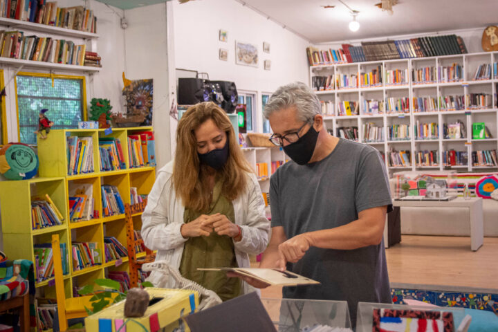 infolaplata's tweet photo. Buscan replicar la biblioteca “Del otro lado del árbol” en Villa Alba - @vtolosapaz - 📲 https://t.co/jE7BVTrJ0l https://t.co/k4SFQSlbgT