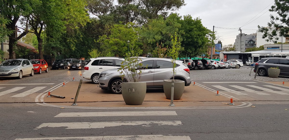 bicivilizados's tweet photo. La ciudad peatonal es #ciudadauto https://t.co/TKINH1Ns82