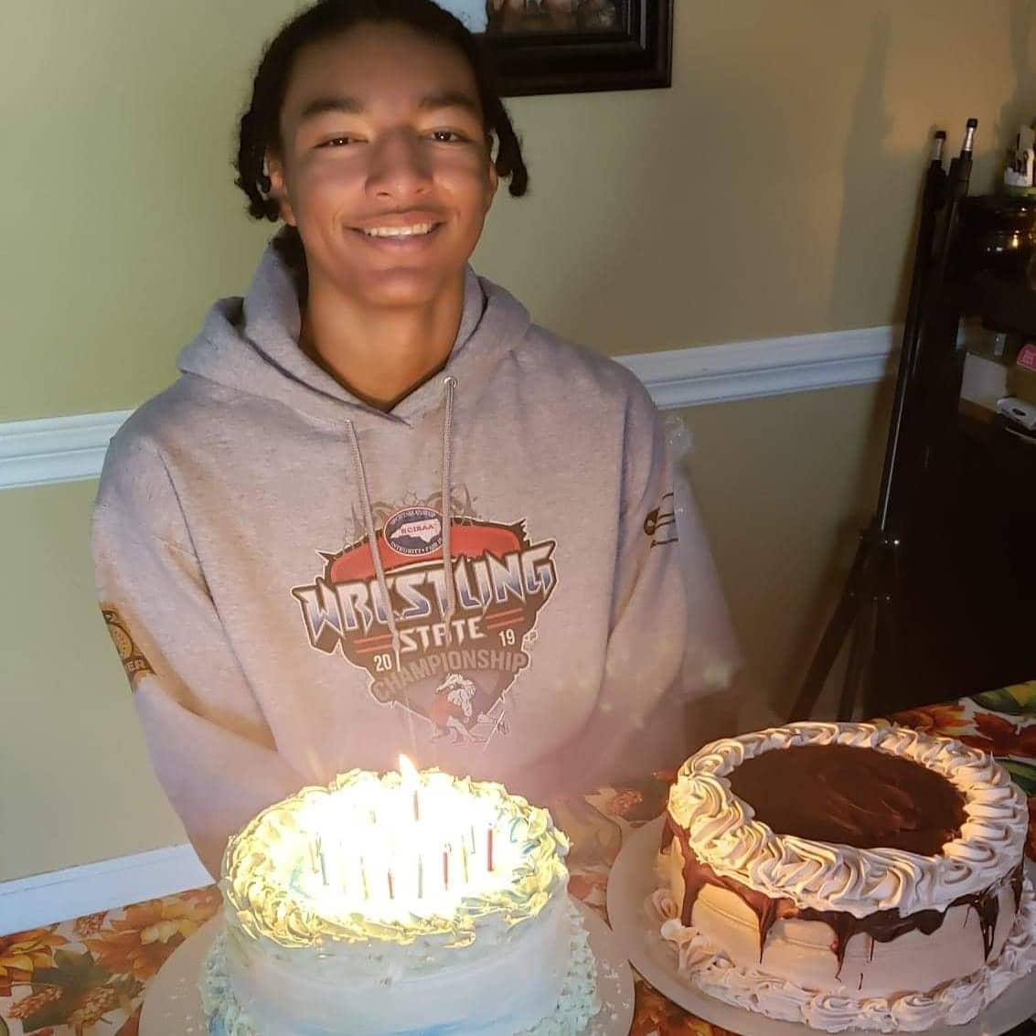 CamposNchrc's tweet photo. Happy birthday 🎁 caleb https://t.co/CmZJ8vfeAC