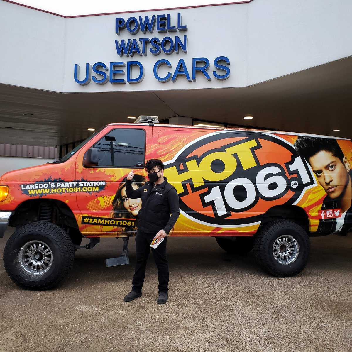 VanishAirwaves's tweet photo. Big thanks to @PowellWatson Used Car Center for having us today! Don't forget to take advantage of the Black Friday Sales Event while you still can!
#BlackFriday #PowellWatson #IAmHot1061 https://t.co/K8AcqIBhkd