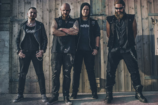MetalTalk_net's tweet photo. King Creature / Cornish Rockers future is bright with new top notch eleven track Metal #MetalTalk https://t.co/GQkrNwYtS7 #kingcreature https://t.co/R2uuVGxahn