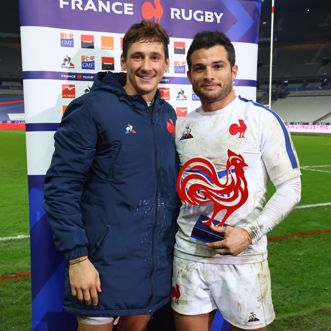 FranceRugby's tweet photo. 🇫🇷🇮🇹 Un grand bravo à notre arrière @bricedulin élu 𝐇𝐎𝐌𝐌𝐄 𝐃𝐔 𝐌𝐀𝐓𝐂𝐇 ! Du ❤️ pour lui !#FRAITA #XVdeFrance #NeFaisonsXV #MerciDomi https://t.co/WX81iOeRS7