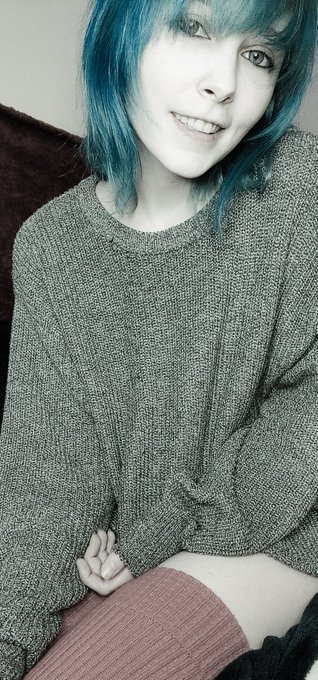 Hello there 🙂 https://t.co/wEPNSzPUnv