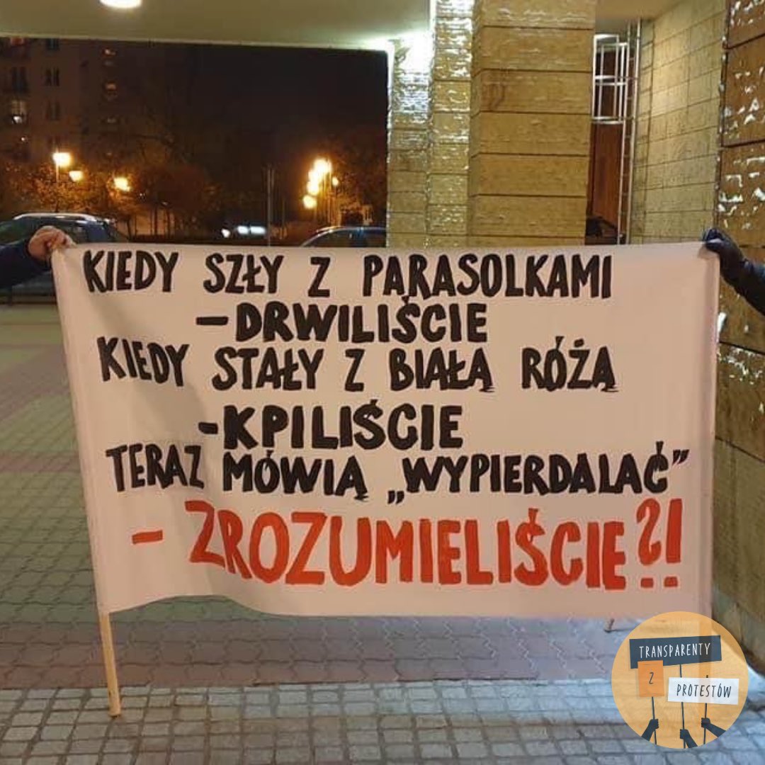 Kartony_Protest's tweet photo. Zrozumieli, dlatego tak się boją.
#StrajkKobiet #ProtestKobiet #PiekłoKobiet #PrawaKobiet #WyrokNaKobiety #ToJestWojna #TransparentyzProtestow #Kartony https://t.co/ngAQTEbKrC