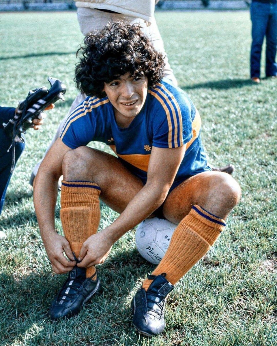 OldFootball11 tweet picture