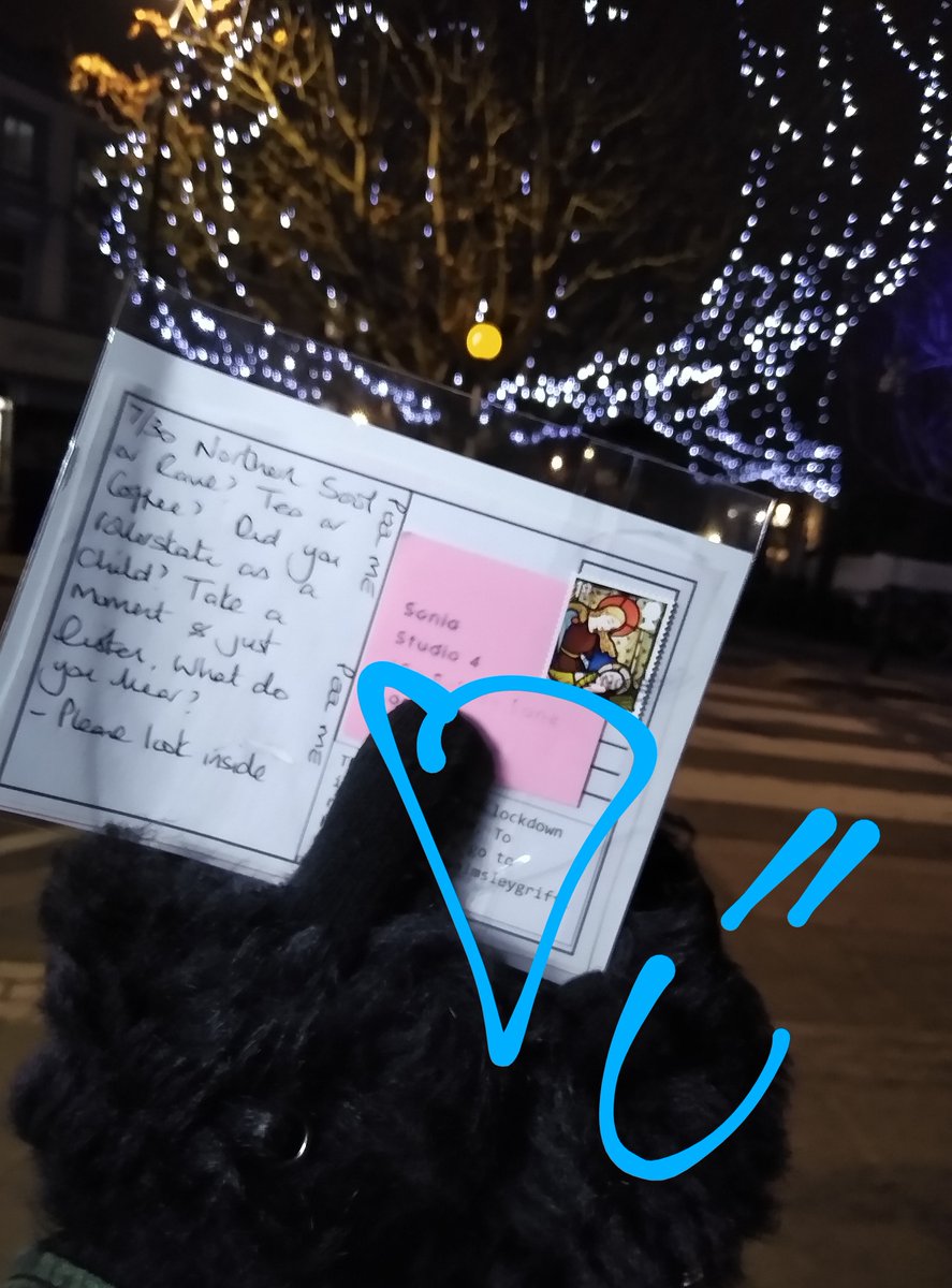 hello_levesque's tweet photo. Awwww... the art of letter writing & postcard sending has almost vanished but @cjgriffphoto is reviving it β¨ I'll respond properly later but jus wanted to say thank you for the lovely postcard, it put a GIANT smile on my face when I clocked it this eve π Sx
#lightbeforelockdown https://t.co/c9ZmwOaUuk